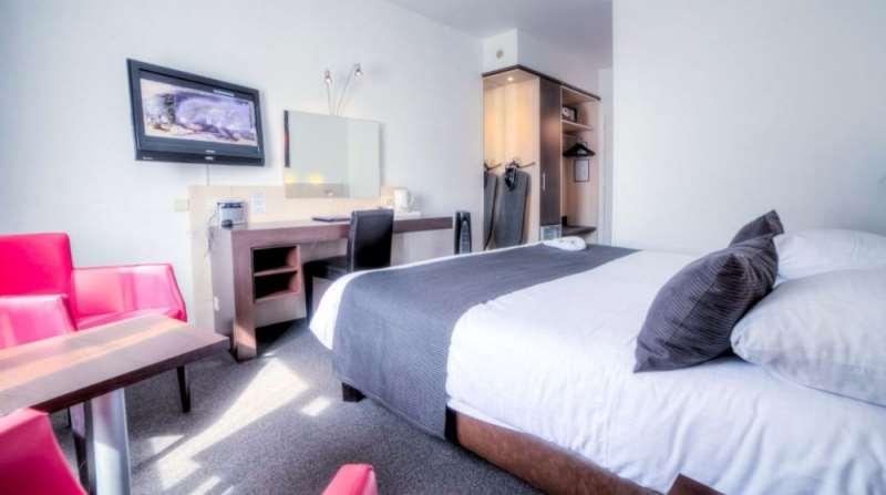Hotel & Mons Soignies 4*